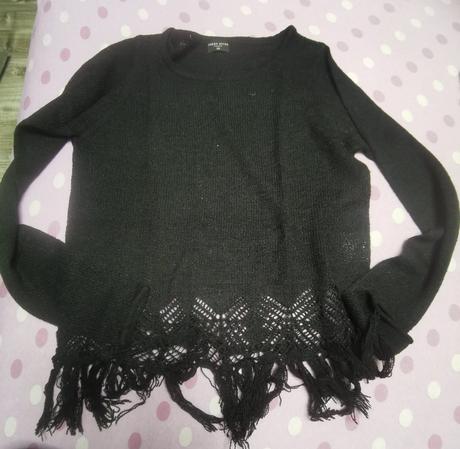 Sveter so strapcami, xs