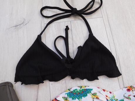 Plavky vo vacerých kombináciach, 36  75b, 36