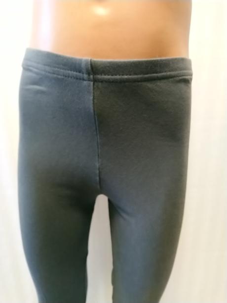 Dievčenské tmavo sivé legíny 122 cm, 122