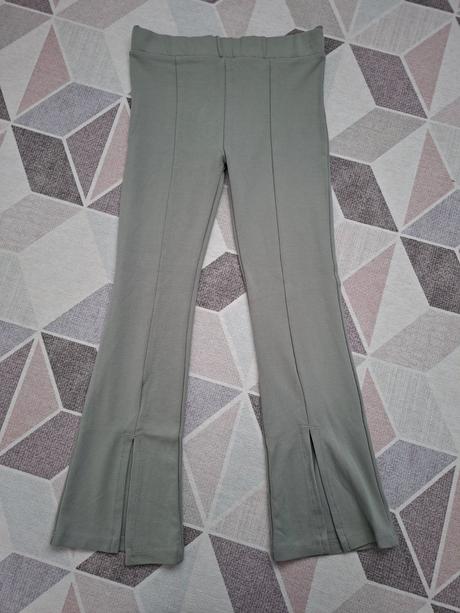 Zvonové legíny, 134