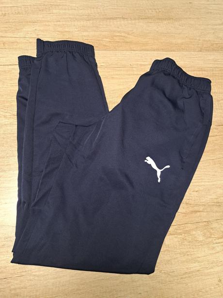 Športové  tepláky, puma,m