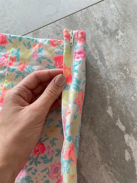 Šortky s vysokým pásom, h&m,34