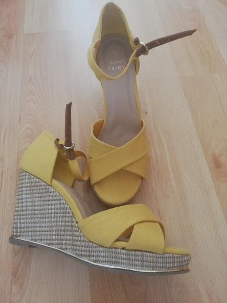 Sandále na platforme, 38