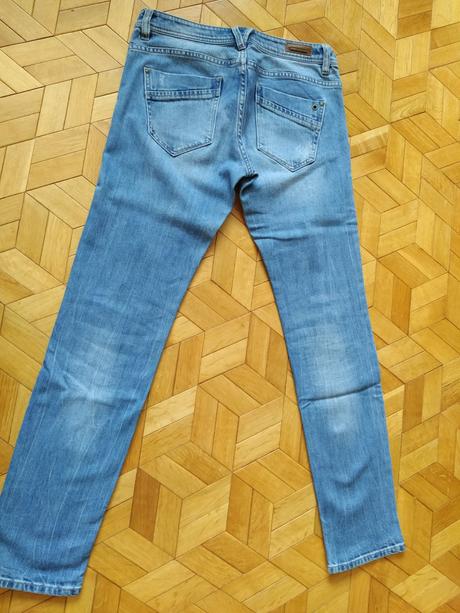 Pekné rifle., s.oliver,34