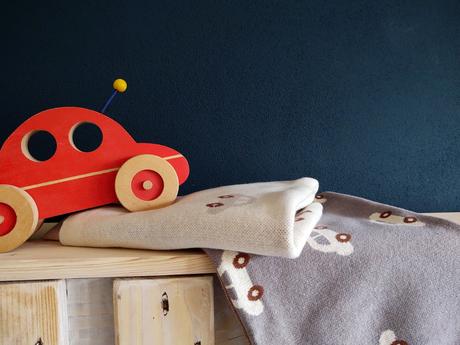 Bavlnená deka s motívom autíčka, 