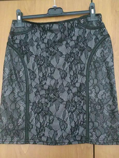 Cipkovana sukňa, amisu,38