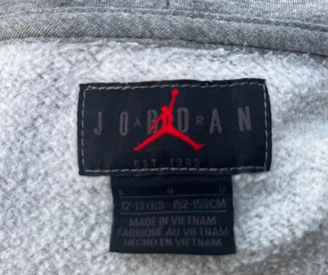 Chlapčenska mikina, air jordan,152