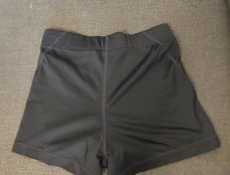 Športové kraťasy, nike,xs