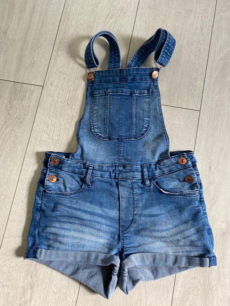 Kraťasy, h&m,152