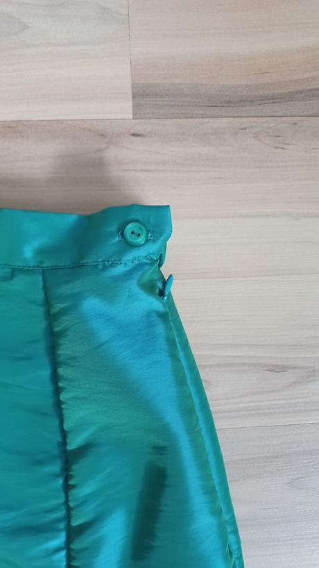 Elegantný sukňový oblek, xs