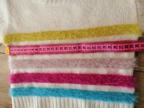 Parádny svetrík, m&co,86