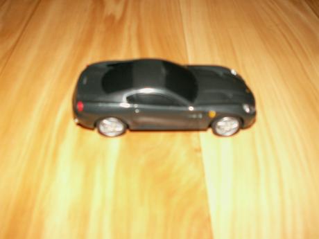 Autíčko - ferrari, 