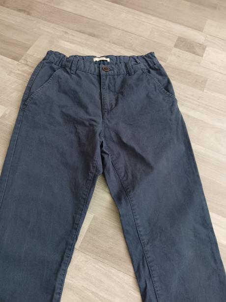 Nohavice 152, reserved,152