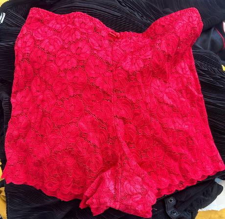 Nohavicky s vysokym pasom cipkovane, xs