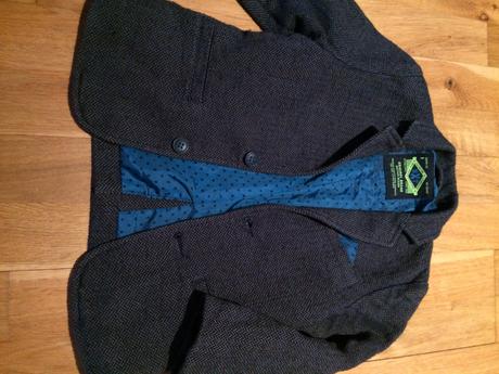 Next chlapcensky oblek, 98