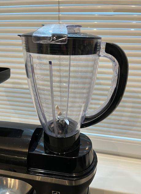 Electrolux ekm 3700 kuchynský robot, electrolux