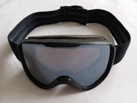 Lyžiarske okuliare,