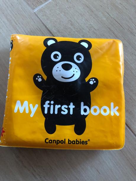 Mäkká pískacia knižka, 