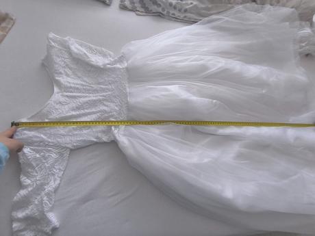 Šaty na 1. sv. prijímanie, 152