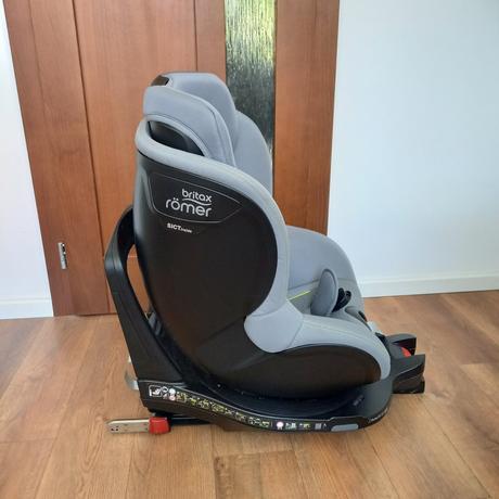 Rotačná autosedačka britax-römer dualfix m, britax