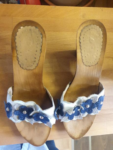 Drevaky s kvetinami velkost 37, 37