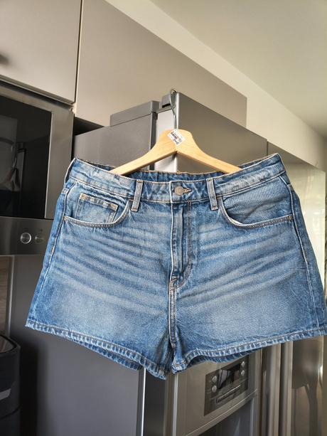 H&m riflové šortky s vysokým pásom m, h&m,m