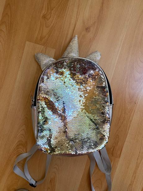 Ruksak unicorn, 