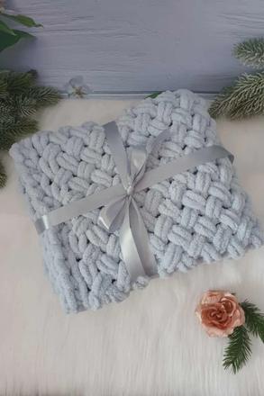 Mäkučká puffy deka do kočíka sivá, 