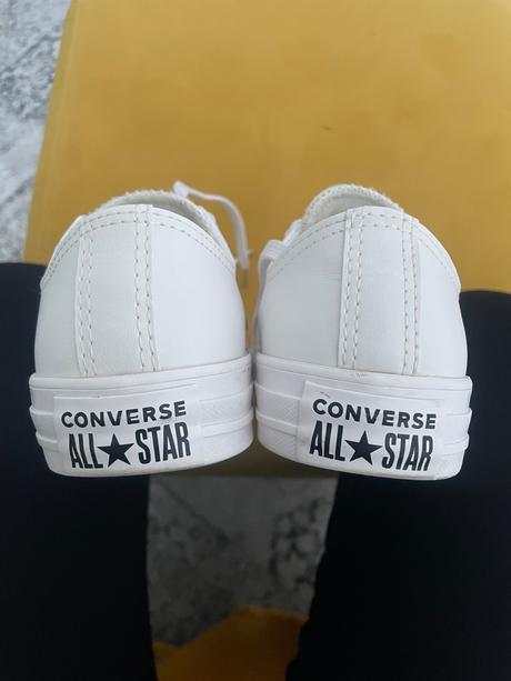 Converse, converse,36