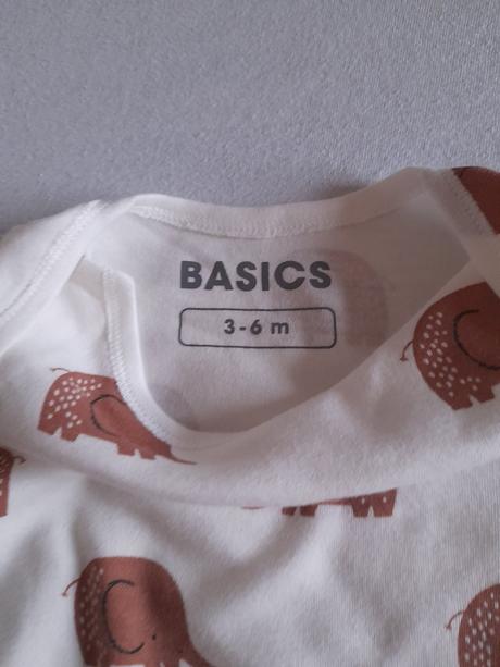 Krémové body so sloníkmi, basics,62