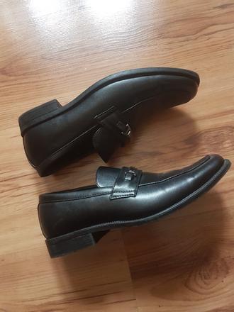 1x obuté spoločenské topánky z usa zn.perry ellis, 37