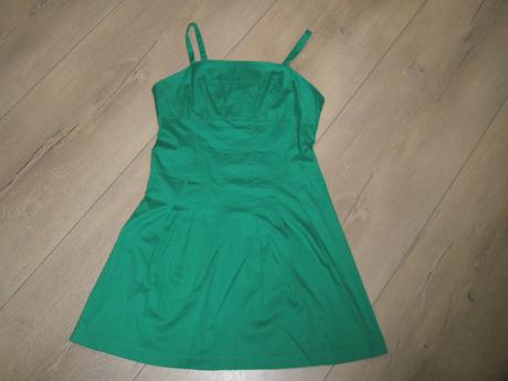 Zelené šaty, 42