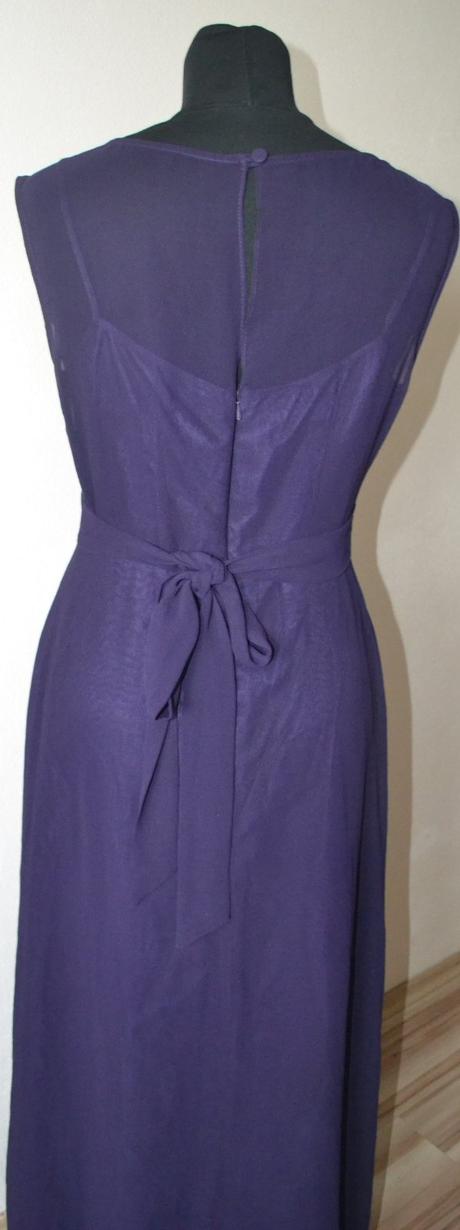 Spoločenské šaty, 38