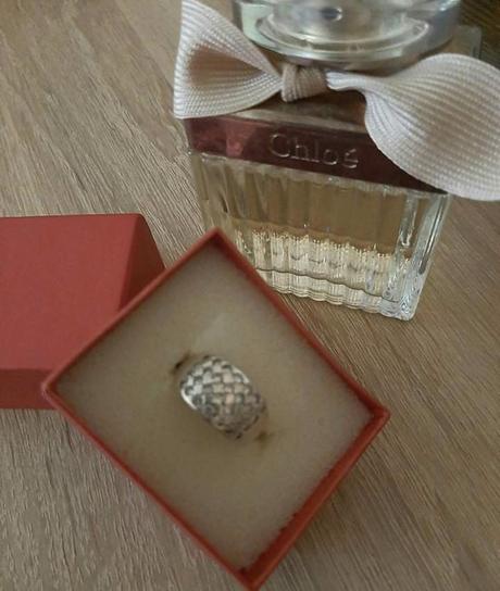 Strieborný prsteň,