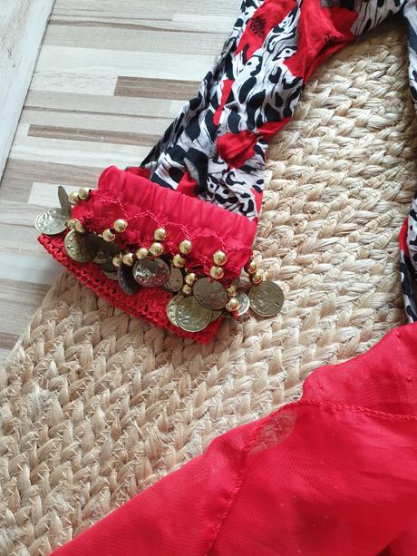 Karnevalový kostým - exotická tanečnica,