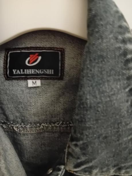 Riflova bundička, m