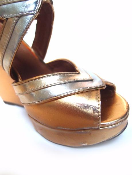 Zlaté topánky atmosphere, 38