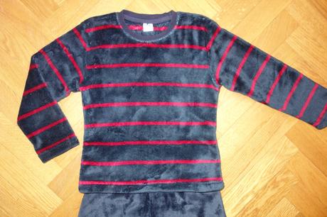 Teplé pyžamo 134/140, 134