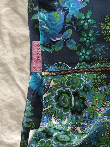 Krásna sukňa ako nová trucco, 40