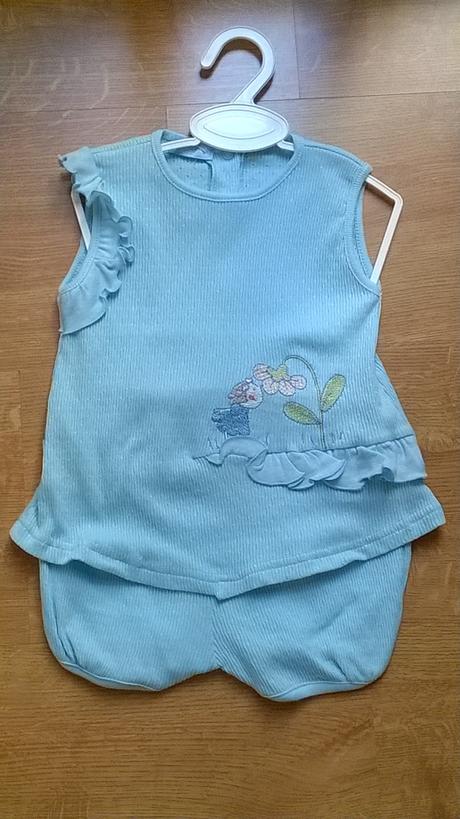 Letná kojenecká súprava., 68