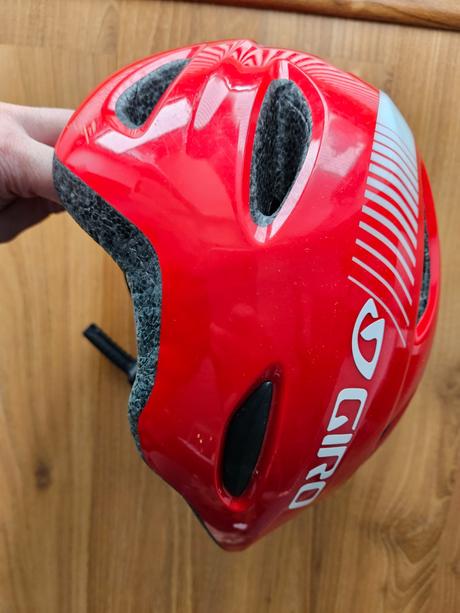 Prilba giro  velk.49-53cm, s