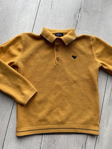 Tenký okrový svetrík, next,110