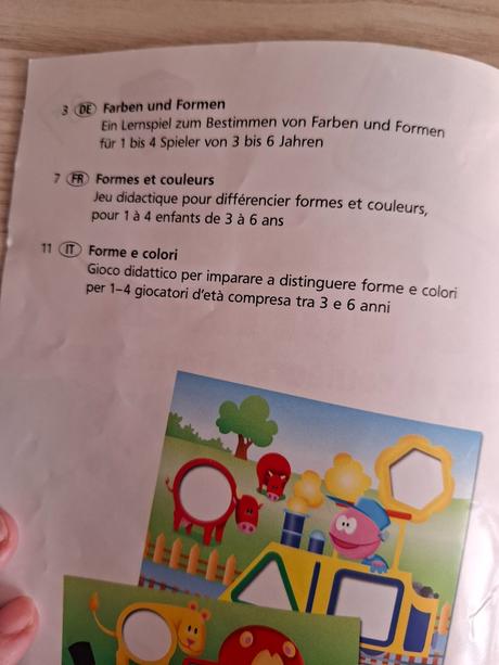 Náučná hra farby a tvary,