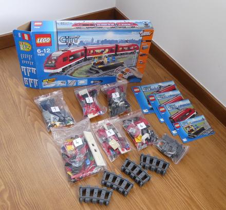 Lego city 7938 - osobný vlak,