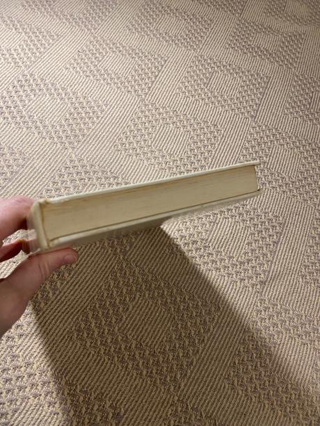 Krásna stará retro kniha babička božena němcová 65,