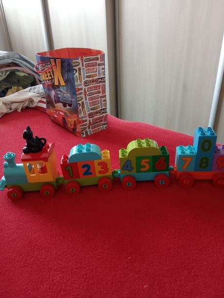 Lego vlacik, 