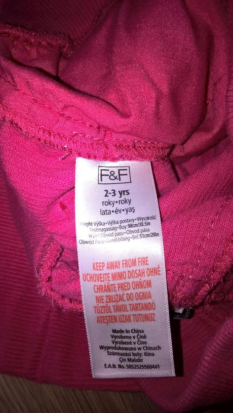 Menčestrové nohavice, f&f,92