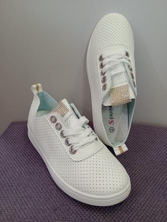 Botasky, 36 - 41
