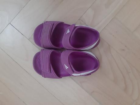 Detské gumené sandále, 17