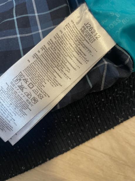 Hugo boss bunda, hugo boss,134